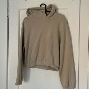 Zara crop sweatshirt in beige size M
